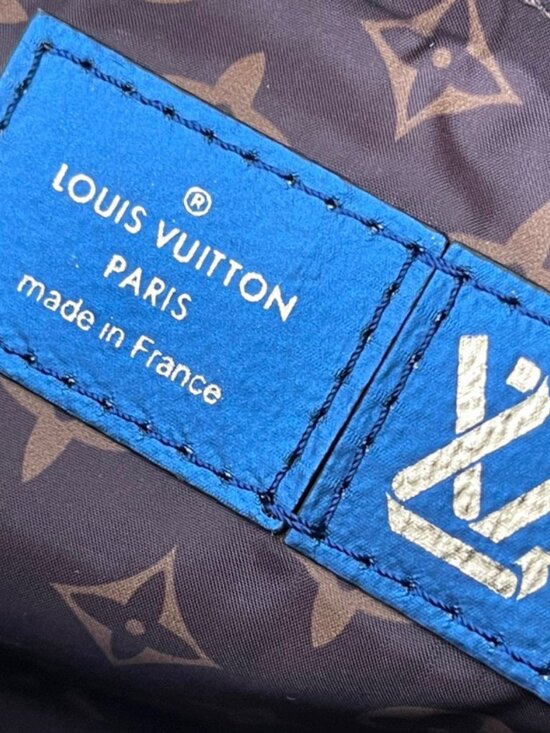 Louis Vuitton Bandoulière 25 Blue Metallic Quilted - Picture 7 of 7
